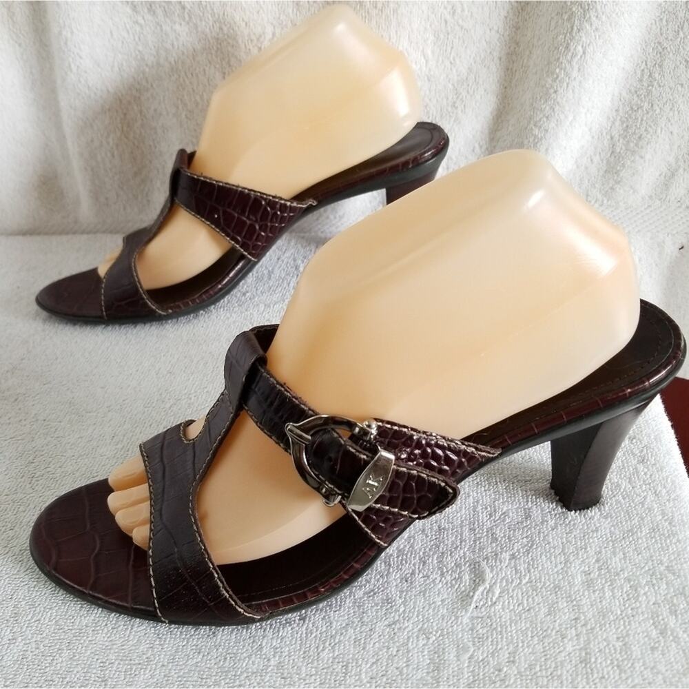 Anne Klein i flex texture leather Zeek sandal - Picture 5 of 8
